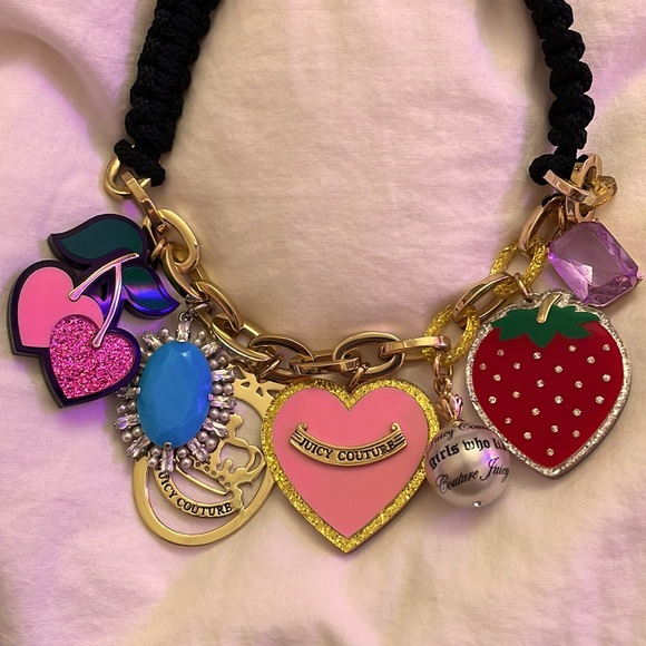 Vintage XL glitter Juicy Couture charm necklace RARE mint Y2K LARGE charms - Picture 3 of 17